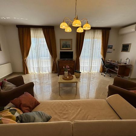 Apartman Ostrea *** Бале Екстер'єр фото